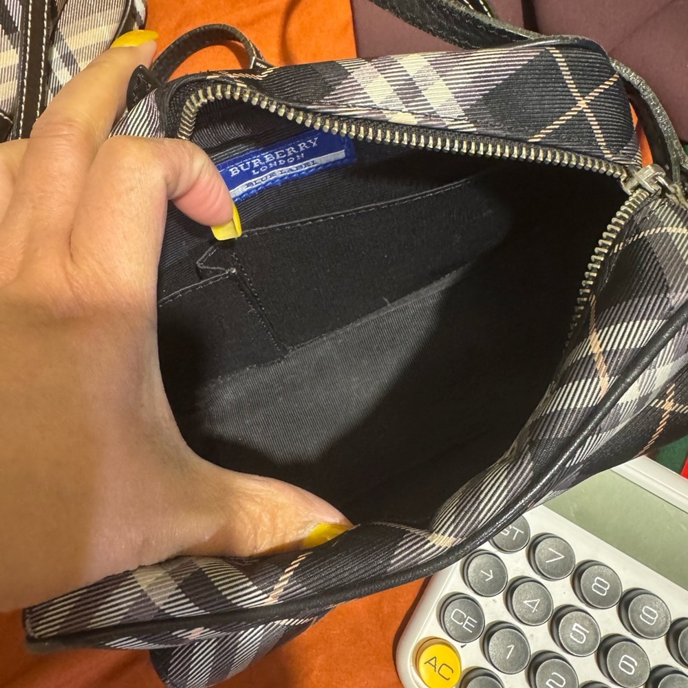 Burberry Black and Gray Camera Bag - Picture 7 of 9